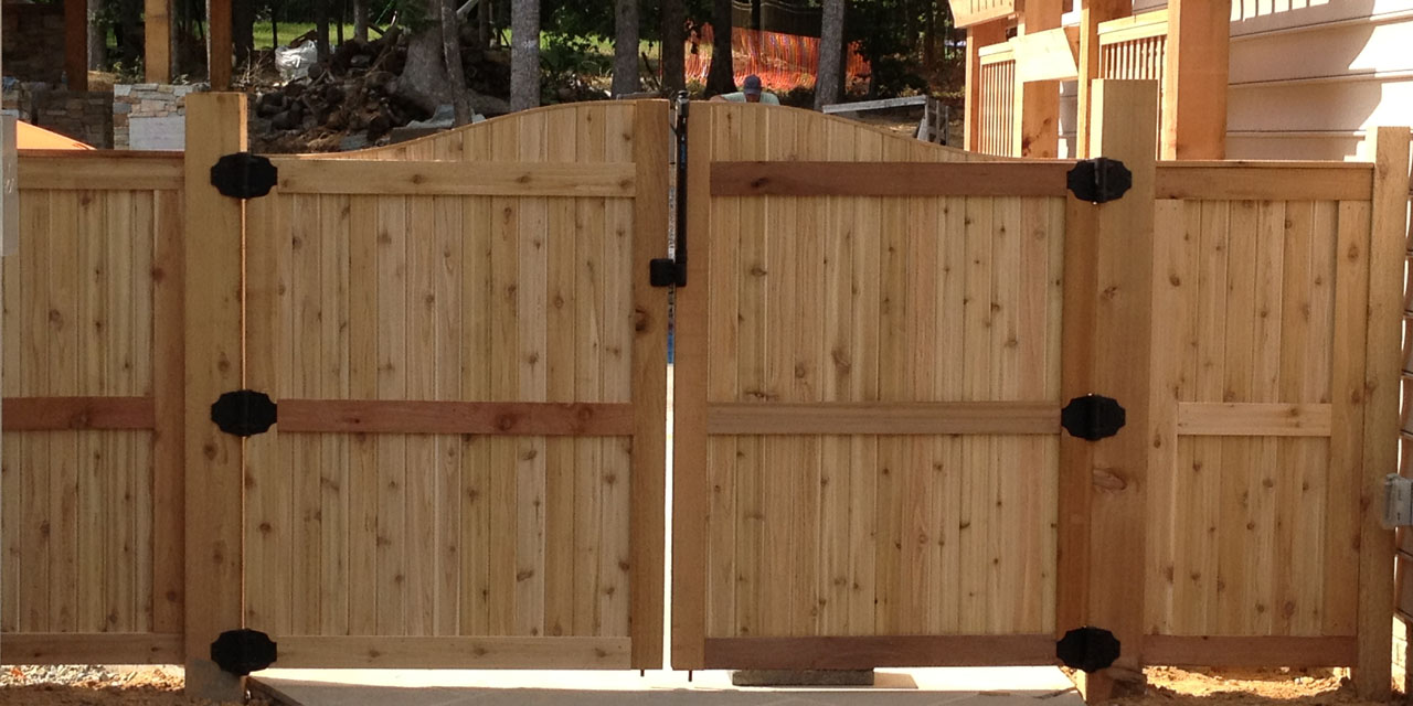 Wood Gates Experts Garage Doors &amp; Gates licensed, bonded 