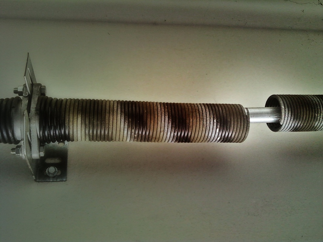 Garage gallery image